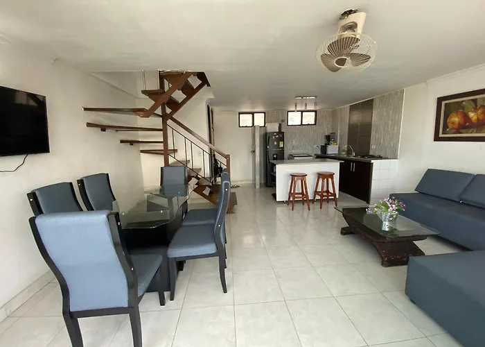 Apartamentos La Mansión - Issa Carrillo